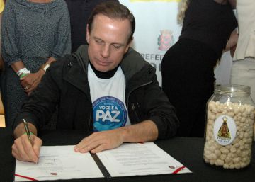 Nem completo nem nutritivo: especialistas rejeitam comida para pobres de Doria Nem completo nem nutritivo: especialistas rejeitam comida para pobres de Doria