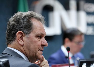 Justiça persegue juízes por protestar contra o impeachment mas esquece os que foram a favor