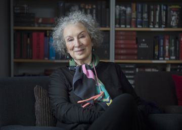 Margaret Atwood: “Gosto de alternar entre velha bruxa e anciã sábia”
