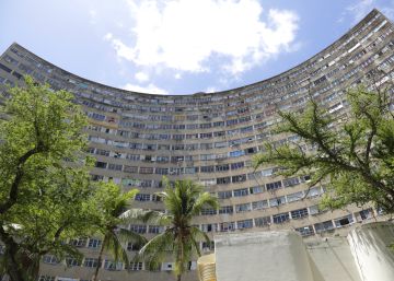 Em bairro luxuoso do Recife, edifício mais icônico é o refúgio da classe trabalhadora