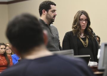 Julgamento de abuso sexual derruba três diretores da Federação de Ginástica dos EUA