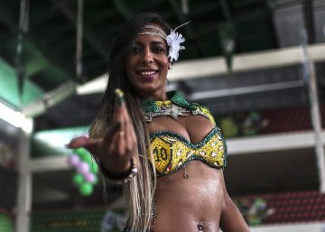 Funkeira, sambista e trans, a pedra rara do Sambódromo