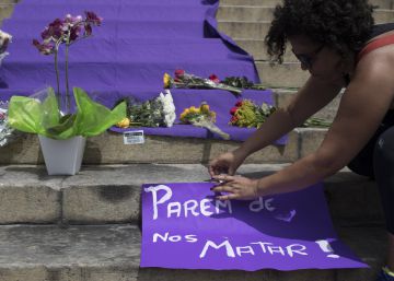 Em respeito a Marielle Franco, as fábricas de ódio do Facebook fecham por algumas horas