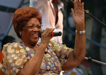 Morre Dona Ivone Lara aos 97 anos
