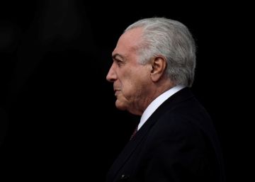 Queda de braço entre Temer e Maia derruba parte da reforma trabalhista