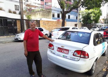 Taxista apela para álcool de cozinha para abastecer carro e chegar em casa