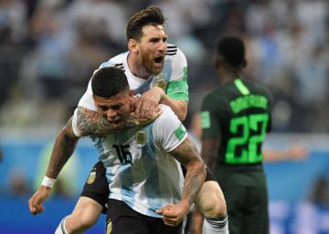 Messi desperta na Copa e conduz Argentina às oitavas de final