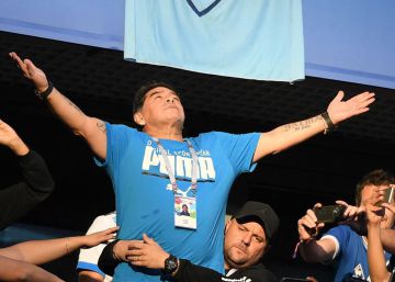 Diego Maradona é o Keith Richards do futebol