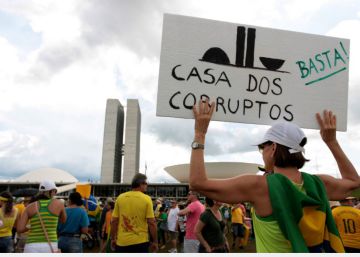 Rejeição recorde de presidenciáveis abre caminho para ‘vale-tudo’ na campanha