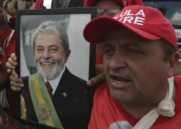 Petistas propõem Constituinte e taxação de dividendos e dos bancos