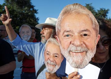 Com cela aberta e reuniões diárias, a campanha de Lula é desenhada na prisão
