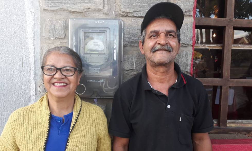 O casal Crisalda Barbosa e Raimundo Rodrigues em Garanhuns.