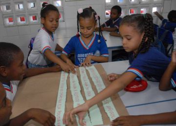 O novo pacto nacional: um caminho público para a educação básica