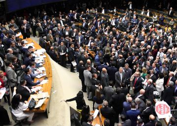 A decisão de voto para deputado no presidencialismo de coalizão