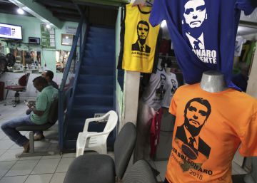 Ex-mulher de Bolsonaro disse ao Itamaraty que ele a ameaçou de morte