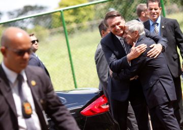 Bolsonaro: “Brasil tem direitos em excesso. A ideia é aprofundar a reforma trabalhista”