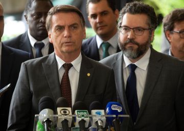 Ernesto Araújo, o chanceler contra o
“marxismo cultural” que mira Trump
