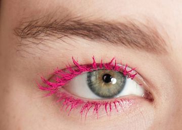 Esqueça os anúncios em neon: tons fluorescentes chegam aos seus olhos