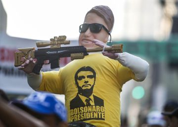 Gestão começa com promessa de via rápida para facilitar posse de armas