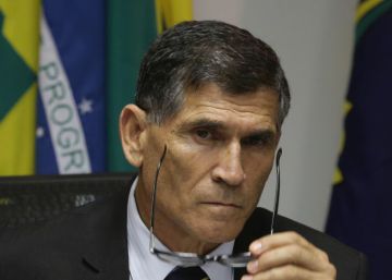 MP prevê que general “monitore” ONGs e exclui menção a LGBTs em pasta de Direitos Humanos