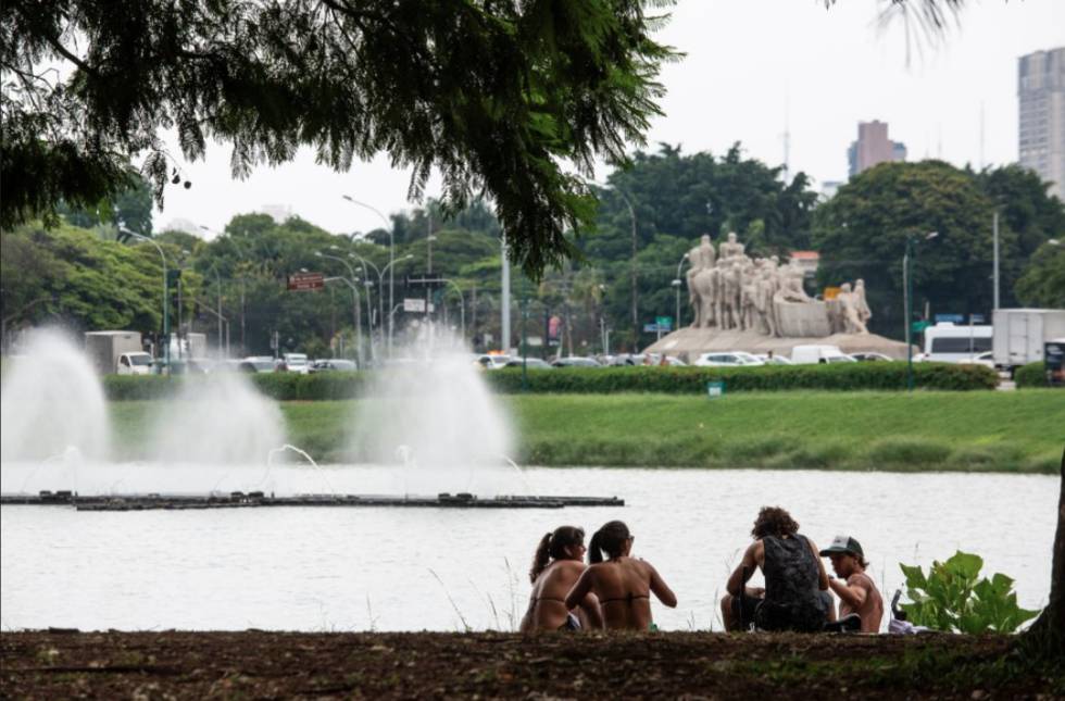 Os versos que cantam São Paulo