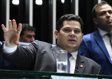 Novo mapa do poder no Senado tem cargo para Flávio Bolsonaro e isola MDB e PT