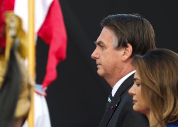 Cobrado por vídeo de Olavo, Bolsonaro ensaia freio ao guru do seu Governo