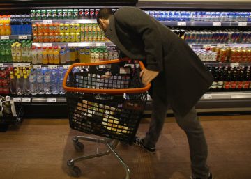 Economia mirrada deixa pet sem banho e coloca marcas baratas no carrinho