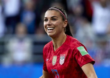 Alex Morgan, a goleadora americana que ergue a voz contra Trump e a desigualdade