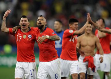 Chile elimina Colômbia nos pênaltis e avança às semifinais da Copa América