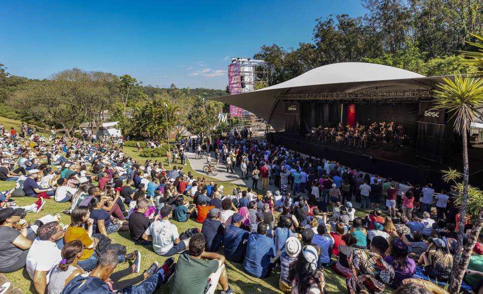 Apresentação da Jazz at Lincoln Center Orchestra em Itaquera, São Paulo.