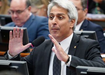 Proposta de reforma da Previdência só afeta União e não cede a policiais