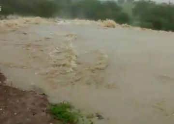 Barragem rompe na Bahia após fortes chuvas