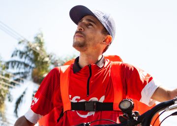 Jornada maior que 24 horas e um salário menor que o mínimo, a vida dos ciclistas de aplicativo em SP