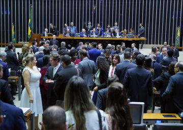 Reforma da Previdência passa no teste final na Câmara e segue para o Senado