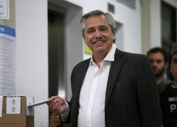 Peronista Alberto Fernández vence Macri com folga nas eleições primárias argentinas