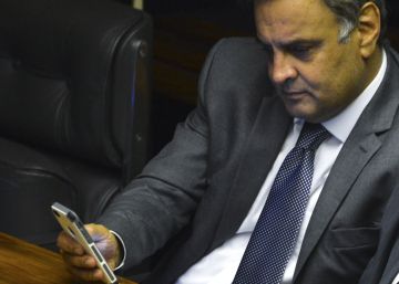 Aécio resiste à pressão de Doria e segue blindado no PSDB