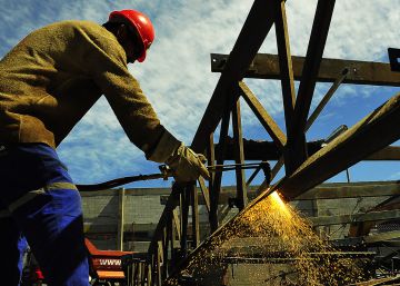 PIB surpreende, avança 0,4% no segundo trimestre e Brasil escapa da recessão técnica