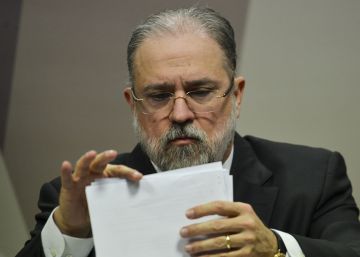 Aras dá recado à Lava Jato: “Agentes públicos se manifestam nos autos”