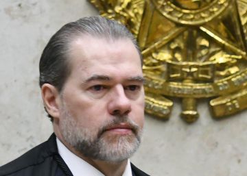 STF descongela casos como o de Flávio Bolsonaro, mas adia detalhamento de regras