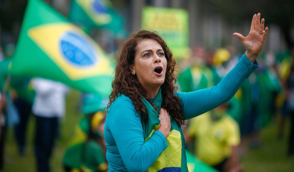 Quem encara as aglomerações (e arrisca a saúde) por Bolsonaro, em imagens