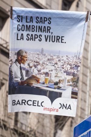 Les eleccions s’acosten: banderoles a dojo