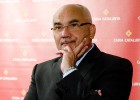 Així s’intenta tapar forats fins que s’enfonsa un banc