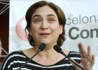Fainé le dio su teléfono a Colau “para lo que sea”