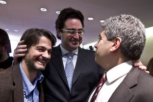 Madí, entre Oriol Pujol i Francesc Homs, el 2010.