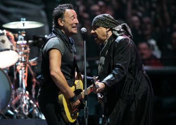 Bruce Springsteen arrasa a Barcelona