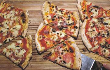 Cinc pizzes ben diferents a Barcelona