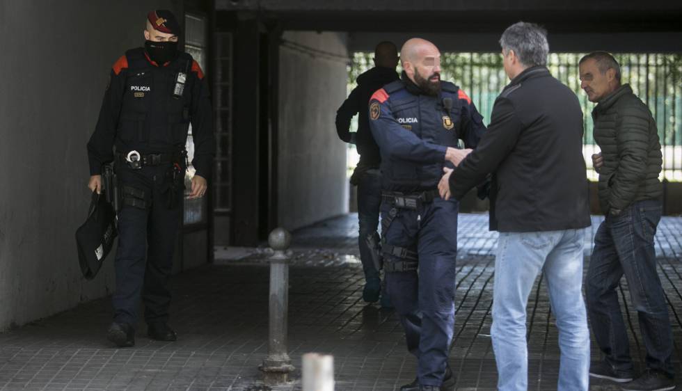 La policia científica, al lloc dels fets.