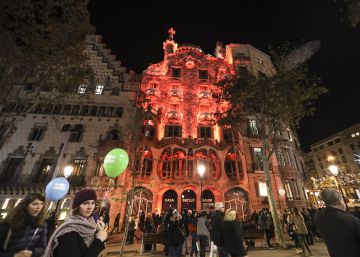 El passeig de Gràcia obre de nit