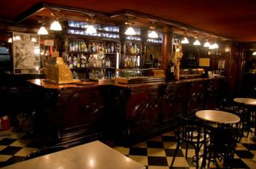 Cinc bars on no ha passat el temps